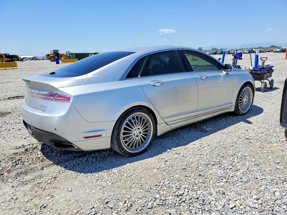 2013 Lincoln Mkz VIN 3LN6L2G90DR819125 COPART salvage auction — HAIL, CO - CERTIFICATE OF TITLE (P), sold $450 on 2026-07-28 (photo 3)
