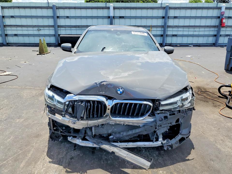 2021 BMW 5er VIN WBA53BH01MCF19947 COPART salvage auction — FRONT END, Fl - Certificate Of Destruction, sold $4,650 on 2026-07-22 (photo 5)