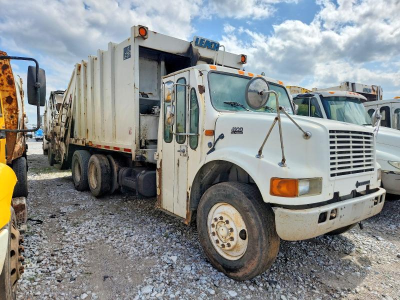 1998 International 4000 series VIN 1HTSDAARXWH498530 COPART salvage auction — MINOR DENT/SCRATCHES, Fl - Certificate Of Destruction (P), sold $300 on 2026-07-09 (photo 1)