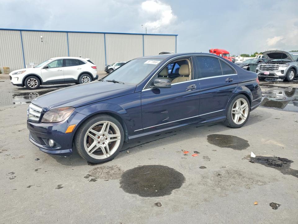2009 Mercedes-benz C class VIN WDDGF54X69F234869 COPART salvage auction — MINOR DENT/SCRATCHES, Fl - Certificate Of Title (P), sold $450 on 2026-07-08 (photo 1)