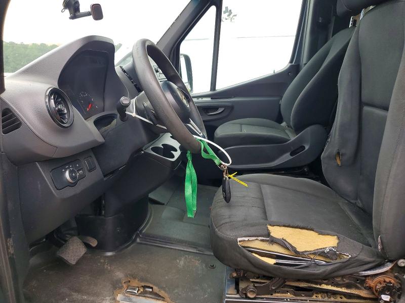 2019 Mercedes-benz Sprinter VIN WD4PF1CD7KP145702 COPART salvage auction — ALL OVER, Ga - Certificate Of Title, sold $7,800 on 2026-07-29 (photo 7)