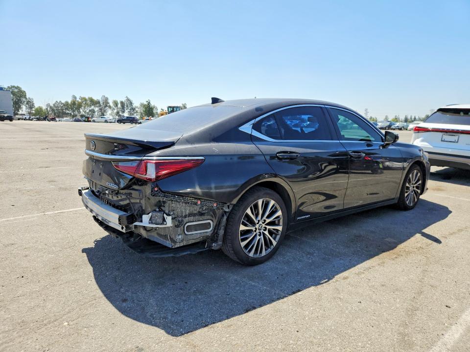 2019 Lexus VIN JTHB21B18K2004401 COPART salvage auction — REAR END, Salvage Title, sold $2,500 on 2026-07-21 (photo 3)