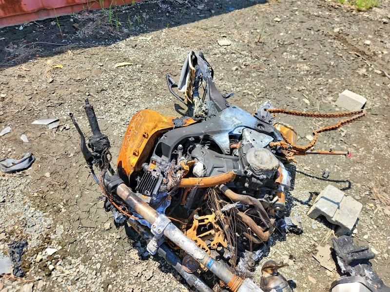 2024 Kawasaki Zx1002 VIN JKBZXVK17RA048775 COPART salvage auction — BURN, Va - Non-Repairable Certificate, sold $20 on 2026-07-31 (photo 5)
