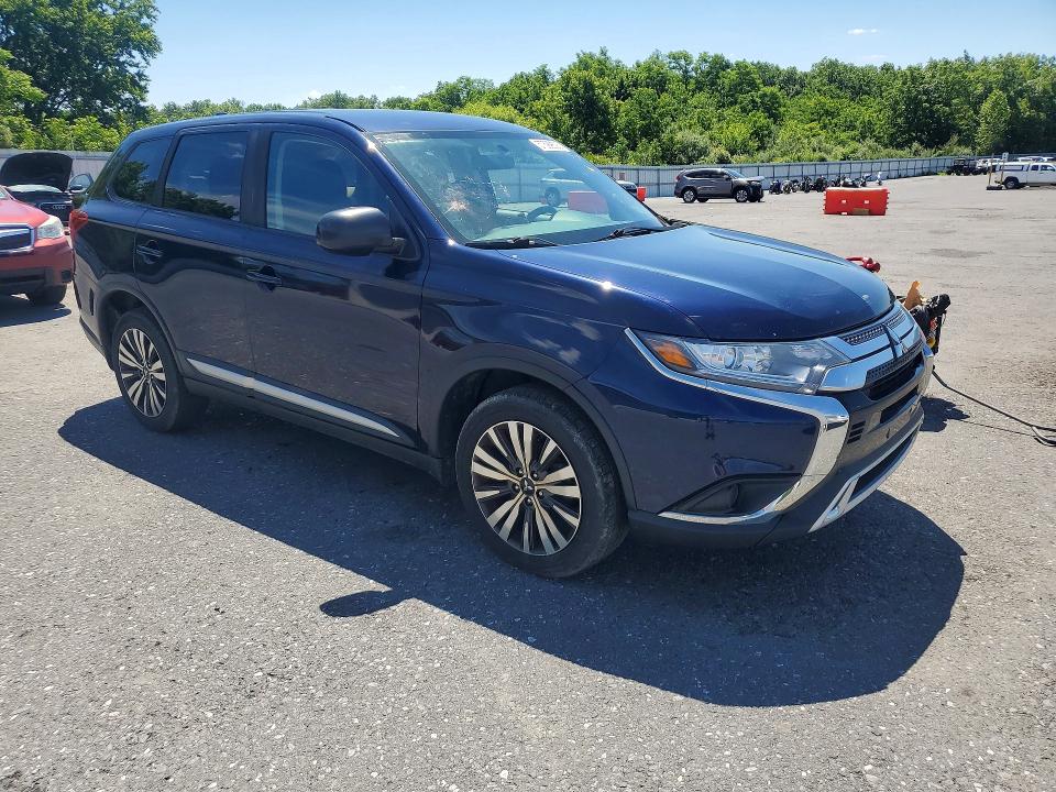 2019 Mitsubishi Outlander VIN JA4AZ3A32KJ000822 COPART salvage auction — MINOR DENT/SCRATCHES, In - Certificate Of Title, sold $4,200 on 2026-07-09 (photo 4)