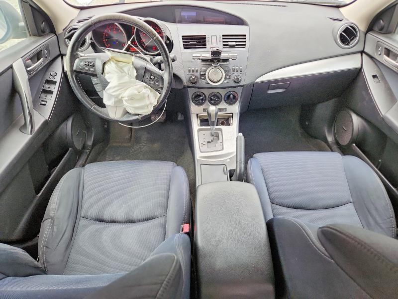 2011 Mazda 3 VIN JM1BL1U63B1470881 COPART salvage auction — FRONT END, MD - CERT OF SALVAGE > 75% DAMAGE, sold $475 on 2026-07-31 (photo 8)