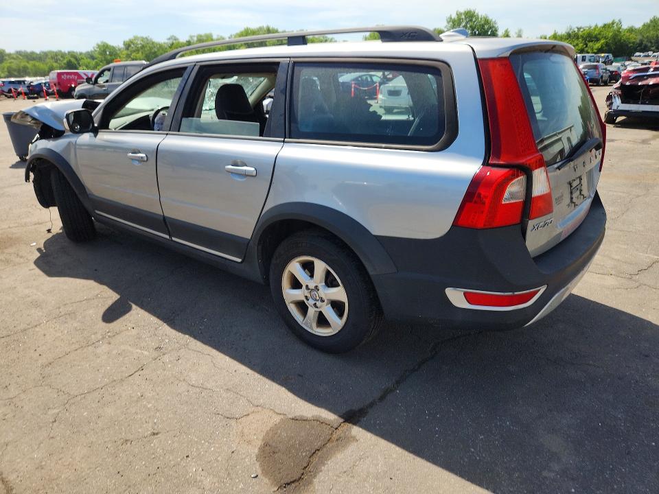 2008 Volvo Xc70 VIN YV4BZ982381015877 COPART salvage auction — FRONT END, CT - CERT OF TITLE-SALVAGE, sold $525 on 2026-07-17 (photo 2)