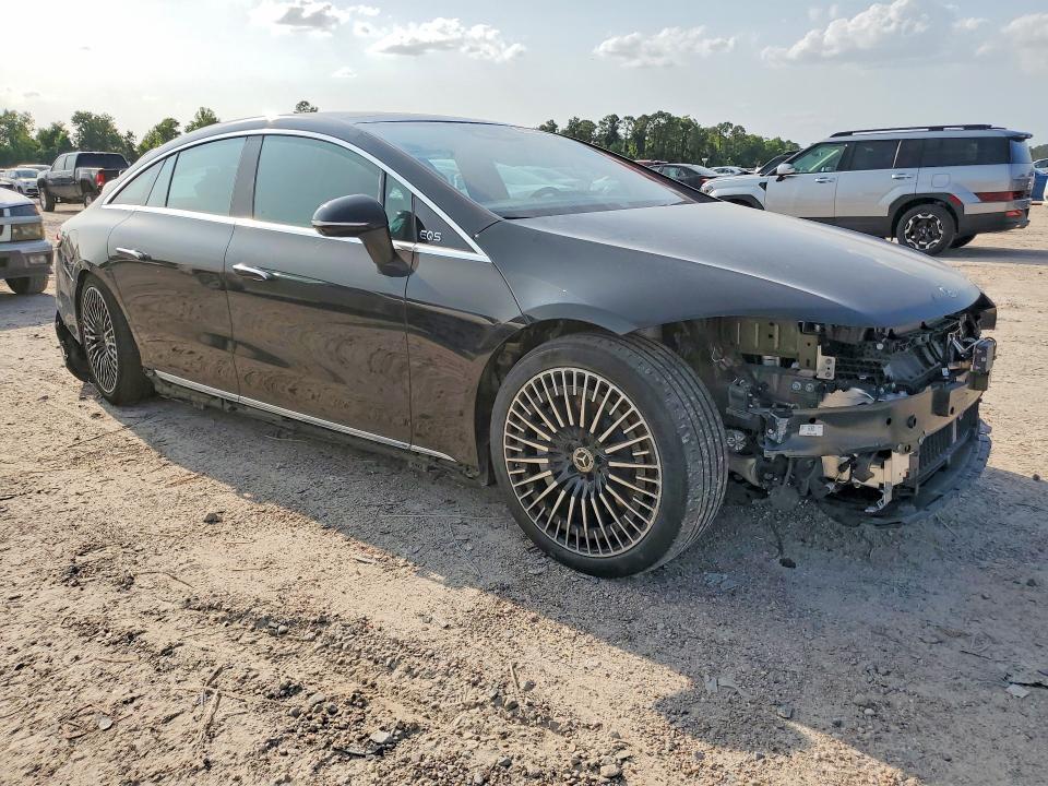 2022 Mercedes-benz VIN W1KCG2DB3NA015146 COPART salvage auction — FRONT END, TX - SALVAGE VEHICLE TITLE (P), sold $20,500 on 2026-07-31 (photo 4)