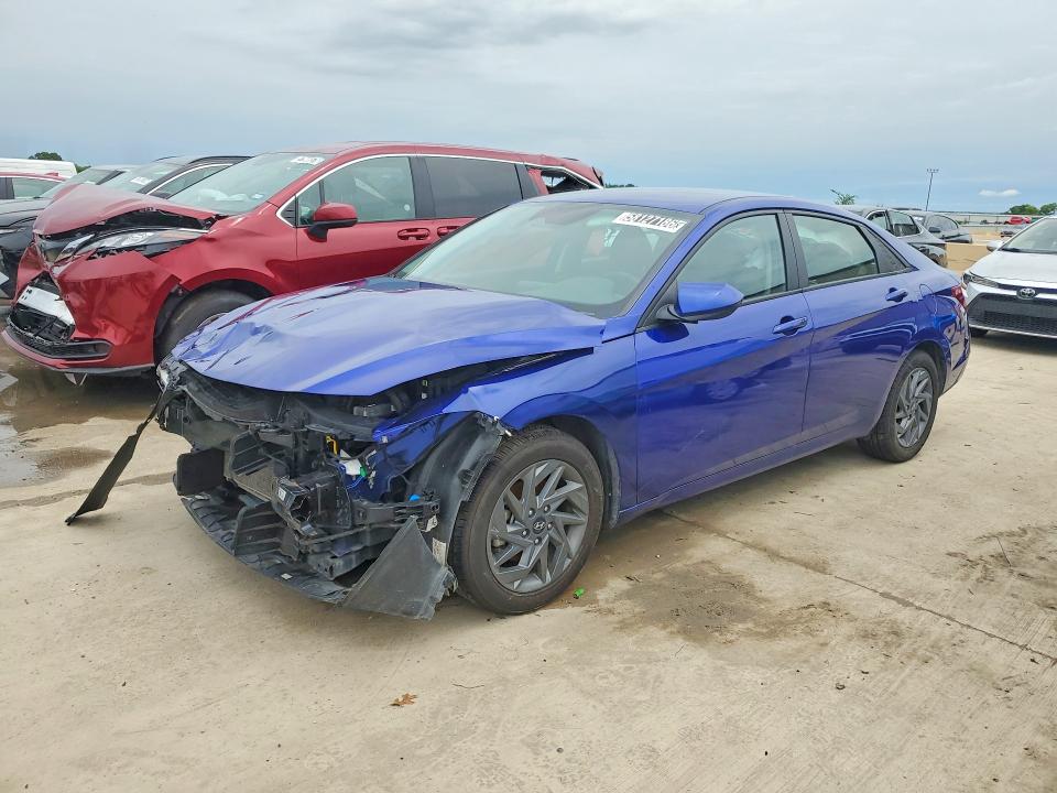 2024 Hyundai Elantra VIN KMHLM4DGXRU678627 COPART salvage auction — FRONT END, TX - SALVAGE VEHICLE TITLE, sold $3,250 on 2026-07-23 (photo 1)