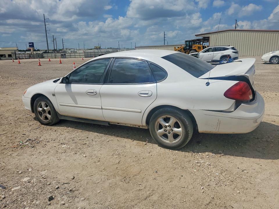2002 Ford Taurus VIN 1FAFP55SX2A110652 COPART salvage auction — REAR END, Tx - Salvage Vehicle Title, sold $275 on 2026-07-08 (photo 2)