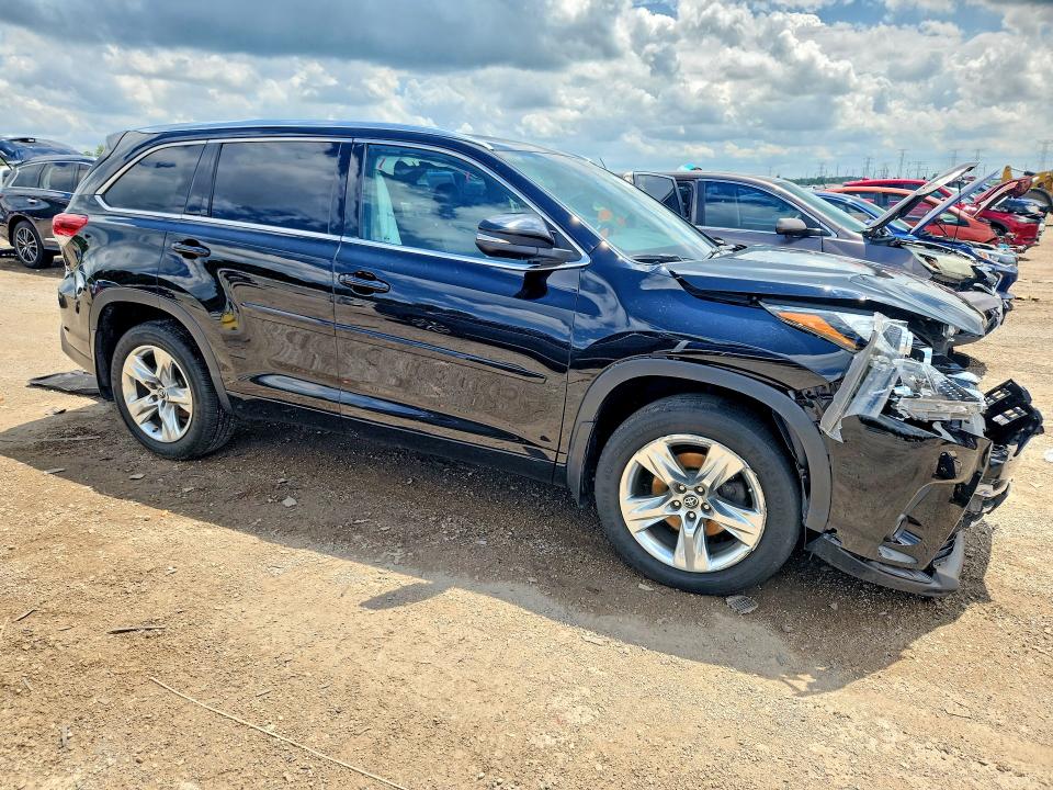 2018 Toyota Highlander VIN 5TDDZRFH8JS819393 COPART salvage auction — FRONT END, Il - Salvage Certificate, sold $250 on 2026-07-21 (photo 4)