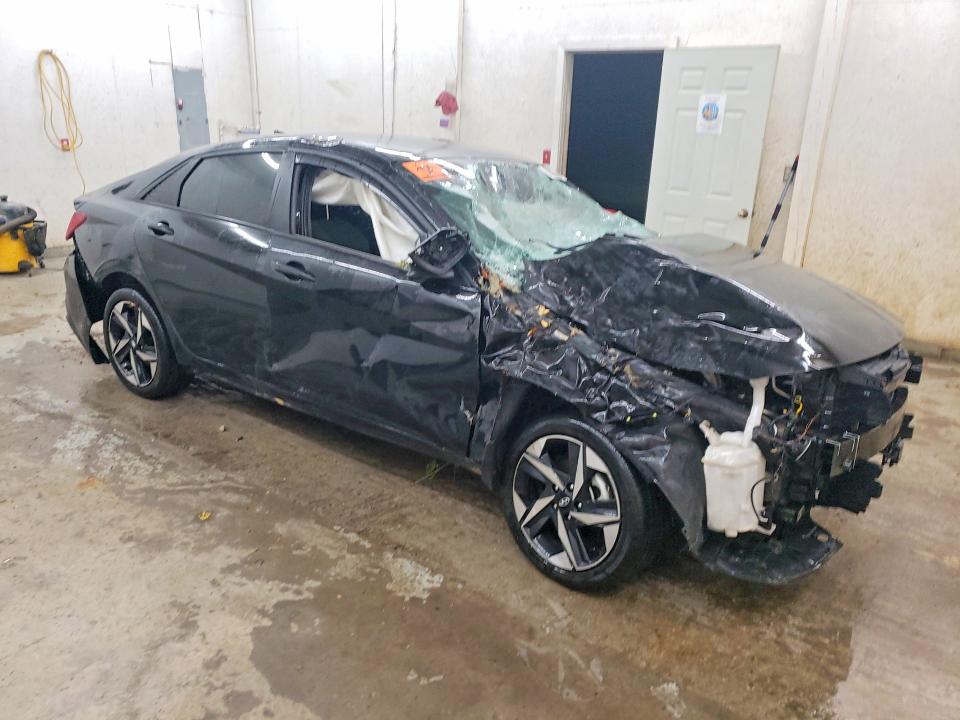 2023 Hyundai VIN KMHLS4AG3PU615375 COPART salvage auction — ROLLOVER, Tn - Salvage Certificate, sold $1,700 on 2026-07-24 (photo 4)