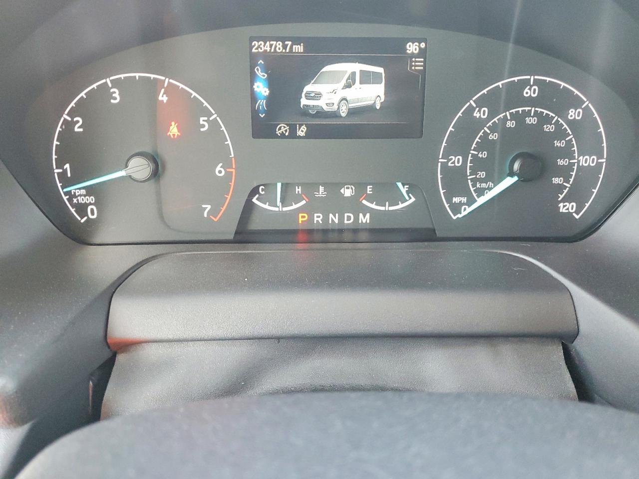 2022 Ford Transit VIN 1FBAX2CG9NKA69094 COPART salvage auction — Minor Dent/Scratches, CA - DIS/DLR/EXP ONLY CLEAN TITLE (P), sold $30,250 on 2026-06-29 (photo 9)