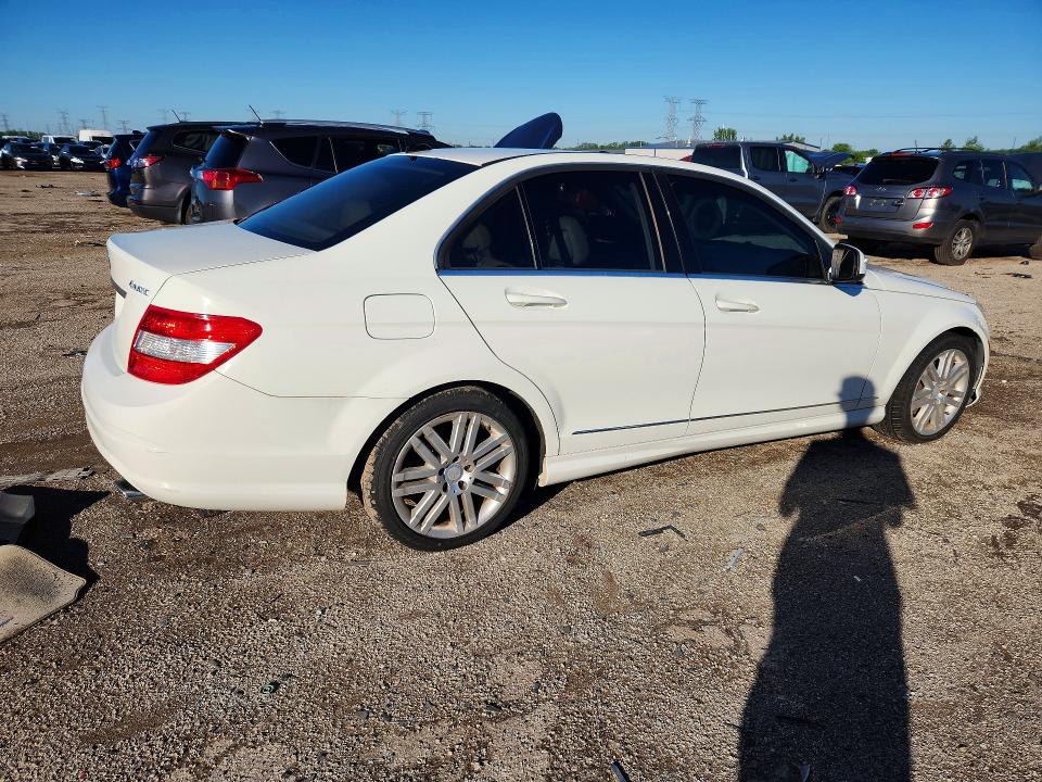 2009 Mercedes-benz C-klasse VIN WDDGF81X89R069220 COPART salvage auction — SIDE, Il - Salvage Certificate, sold $350 on 2026-07-16 (photo 3)