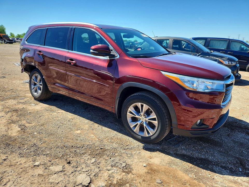 2015 Toyota VIN 5TDJKRFH9FS152753 COPART salvage auction — REAR END, Il - Salvage Certificate, sold $2,250 on 2026-07-21 (photo 4)