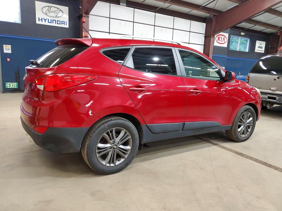 2015 Hyundai Tucson VIN KM8JUCAG3FU067579 COPART salvage auction — SIDE, Ma - Cert Of Title-Salvage, sold $2,400 on 2026-07-16 (photo 3)