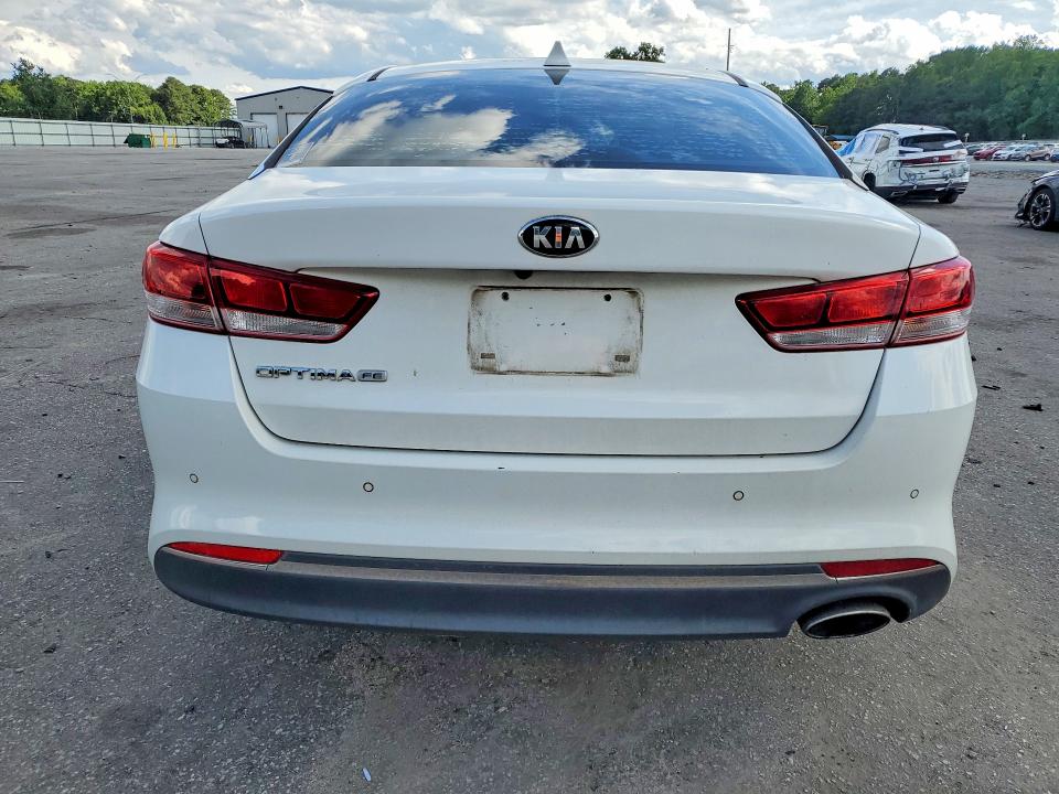 2018 Kia Optima VIN 5XXGT4L37JG209397 COPART salvage auction — FRONT END, Nc - Salvage Certificate Of Title, sold $1,150 on 2026-07-28 (photo 6)