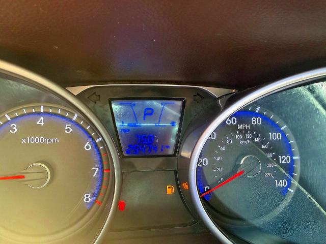 2010 Hyundai Tucson VIN KM8JU3AC9AU040098 COPART salvage auction — NORMAL WEAR, Nc - Dealer Only Clean Title (P), sold $850 on 2026-07-02 (photo 8)