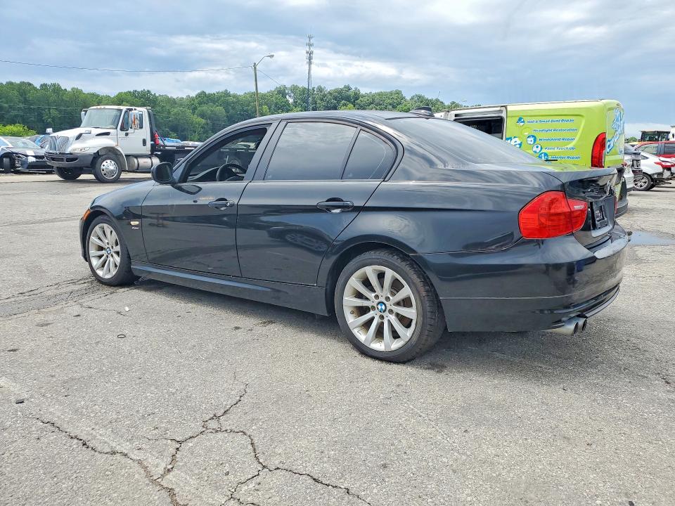 2011 BMW 3 series VIN WBAPK5G53BNN26374 COPART salvage auction — FRONT END, KY - CERTIFICATE OF TITLE, sold $775 on 2026-07-30 (photo 2)