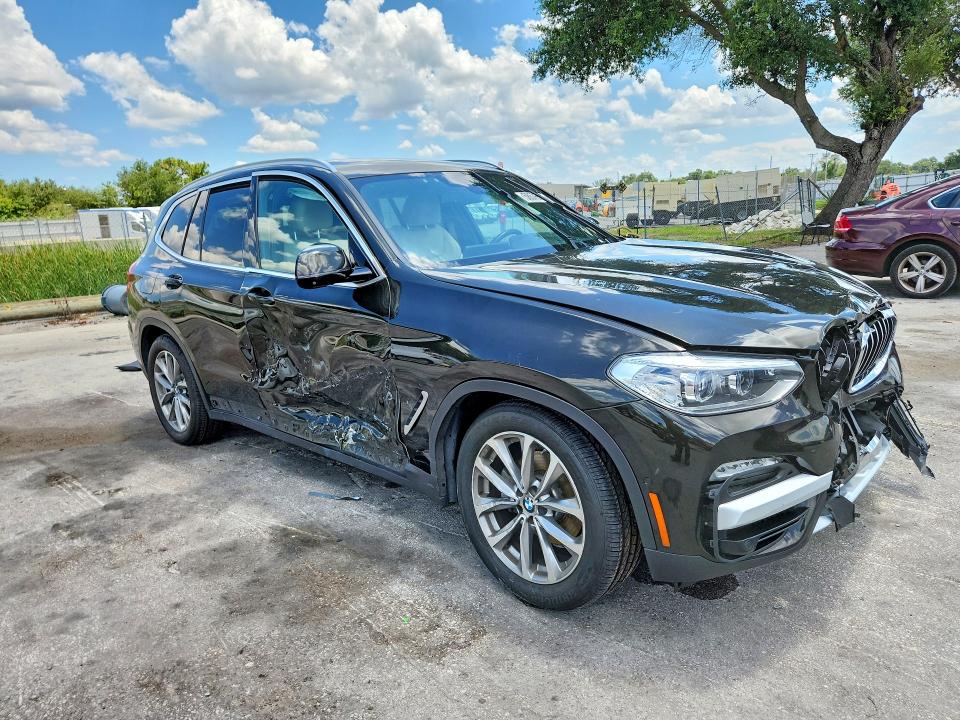 2018 BMW X3 VIN 5UXTR9C55JLD57996 COPART salvage auction — SIDE, Fl - Cert Of Title Slvg Rebuildable, sold $6,300 on 2026-07-14 (photo 4)