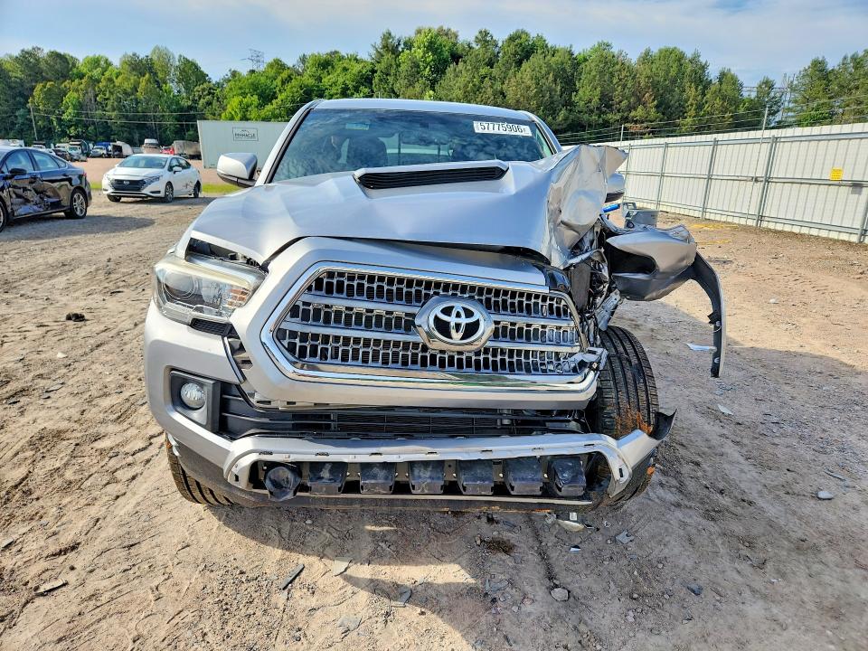 2017 Toyota Tacoma VIN 5TFCZ5AN8HX091094 COPART salvage auction — FRONT END, VA - CERT OF TITLE - SALVAGE, sold $9,500 on 2026-07-27 (photo 5)