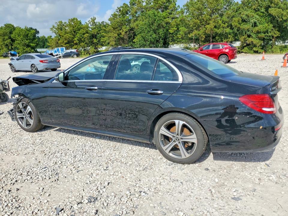 2018 Mercedes-benz E-klasse VIN WDDZF4JBXJA303818 COPART salvage auction — FRONT END, TX - SALVAGE VEHICLE TITLE, sold $4,150 on 2026-07-31 (photo 2)