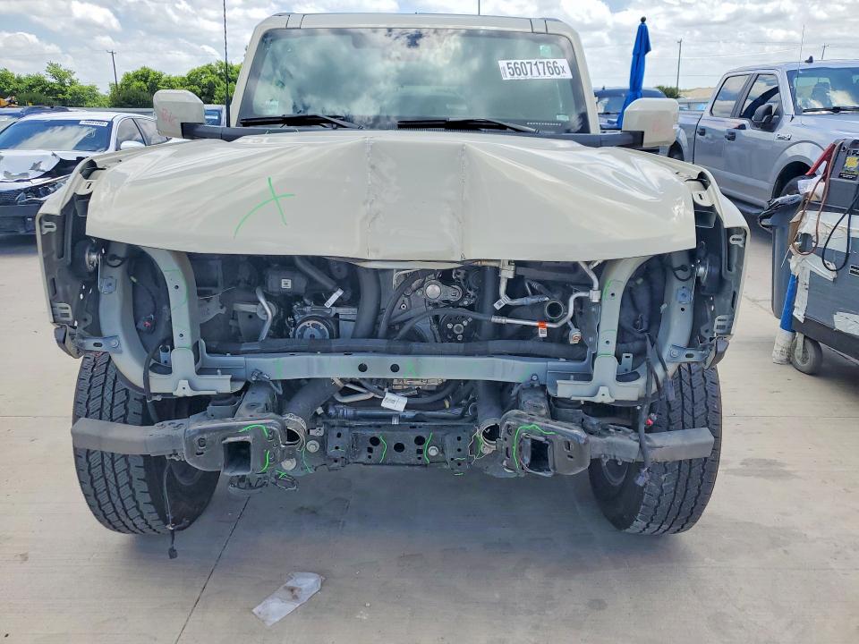 2025 Ford Bronco VIN 1FMDE8BH0SLA43741 COPART salvage auction — FRONT END, Tx - Salvage Vehicle Title, sold $20,800 on 2026-07-02 (photo 5)