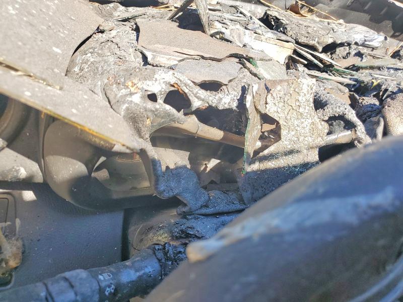 2008 Toyota Rav 4 VIN JTMBK32V786039285 COPART salvage auction — BURN, Nc - Salvage Certificate Of Title, sold $250 on 2026-07-17 (photo 9)