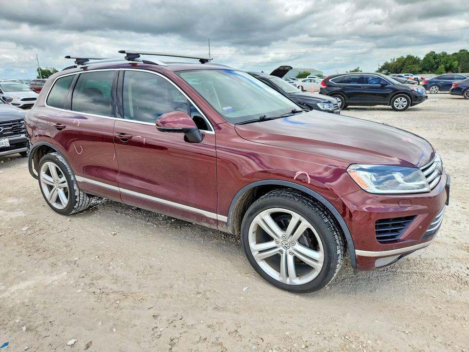 2017 Volkswagen VIN WVGGF7BP7HD002716 COPART salvage auction — REAR END, Tx - Salvage Vehicle Title, sold $1,650 on 2026-07-16 (photo 4)
