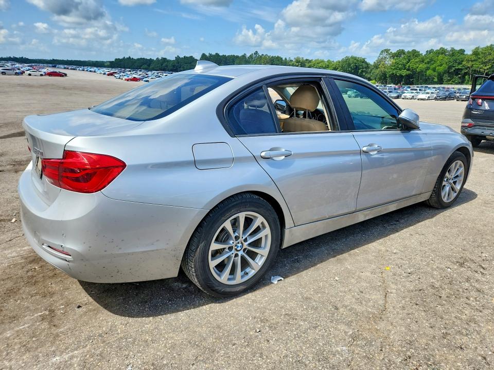 2016 BMW 3er VIN WBA8E1G52GNT34021 COPART salvage auction — WATER/FLOOD, Al - Cert Of Title-Flood Salvage, sold $400 on 2026-08-17 (photo 3)