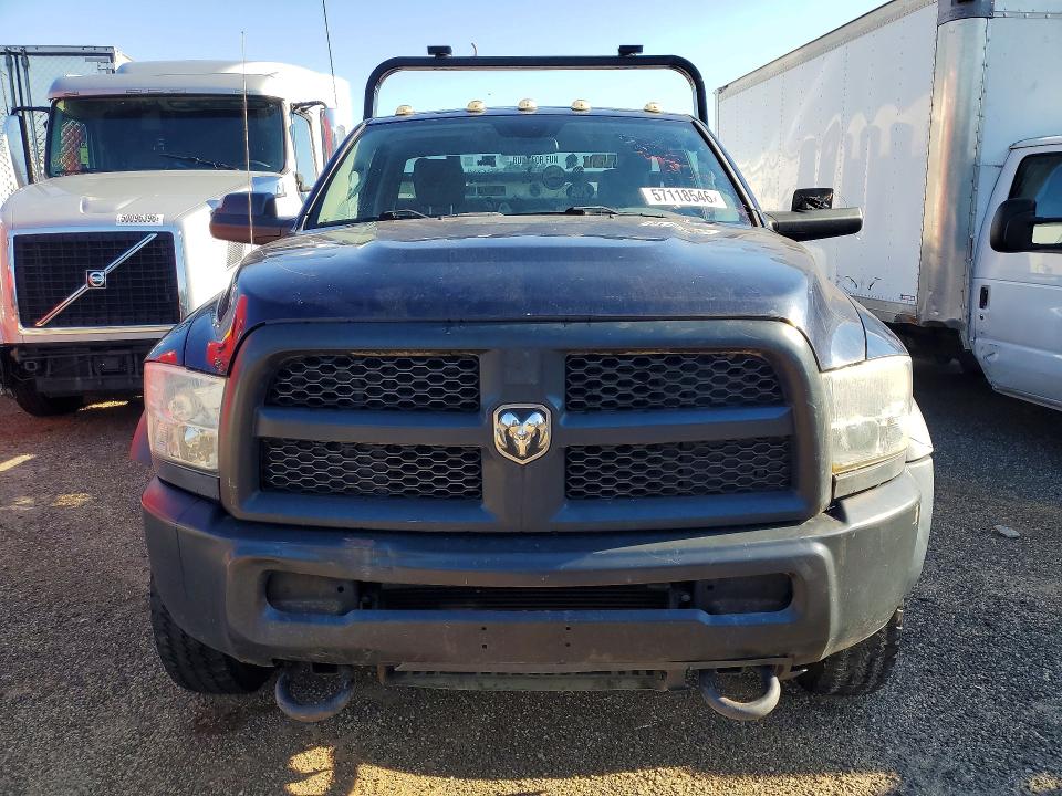 2018 Ram VIN 3C7WRNDL0JG212995 COPART salvage auction — WATER/FLOOD, Sc - Dealer Only Salvage Title, sold $21,500 on 2026-07-29 (photo 5)