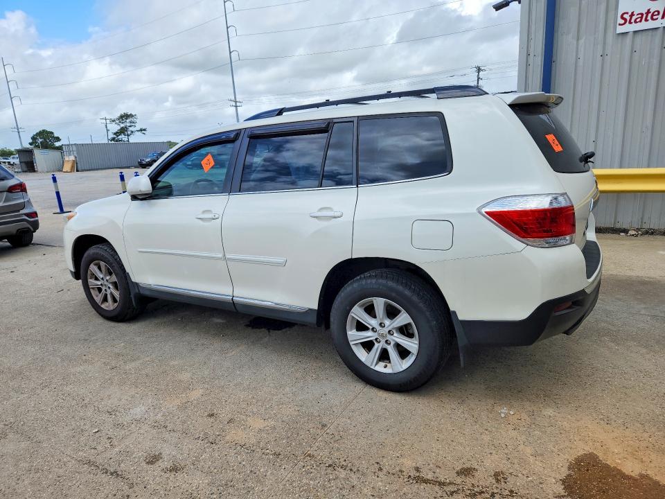 2013 Toyota Highlander VIN 5TDZK3EH6DS118381 COPART salvage auction — SIDE, Ms - Cert Of Title-Salvaged, sold $2,250 on 2026-07-22 (photo 2)
