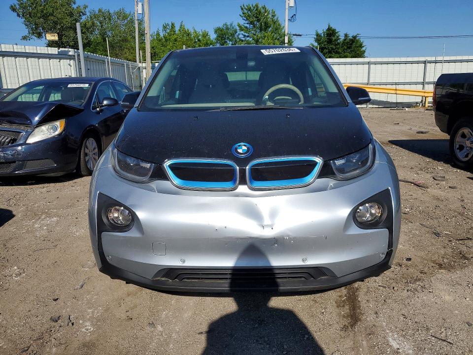 2015 BMW VIN WBY1Z2C51FV286979 COPART salvage auction — NORMAL WEAR, In - Certificate Of Title, sold $2,550 on 2026-07-17 (photo 5)