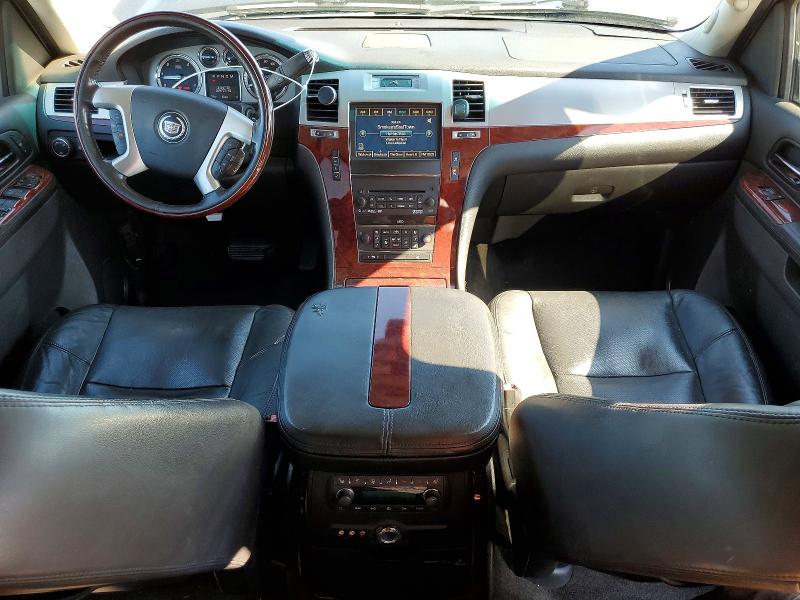 2011 Cadillac Escalade esv VIN 1GYS3JEF9BR386431 COPART salvage auction — FRONT END, CA - SALVAGE CERTIFICATE, sold $2,450 on 2026-07-22 (photo 8)