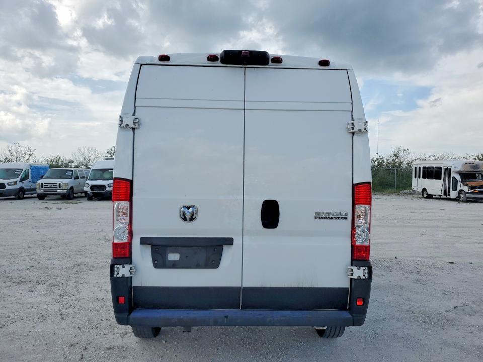 2023 Ram Promaster 2500 VIN 3C6LRVDG8PE563846 COPART salvage auction — MINOR DENT/SCRATCHES, Fl - Certificate Of Title, sold $4,900 on 2026-07-07 (photo 6)