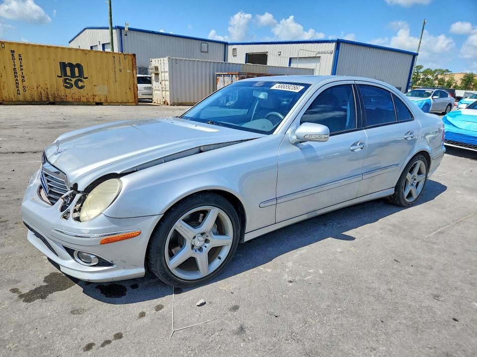 2009 Mercedes-benz E-class VIN WDBUF56X39B425973 COPART salvage auction — FRONT END, FL - CERT OF TITLE SLVG REBUILDABLE, sold $1,250 on 2026-07-16 (photo 1)