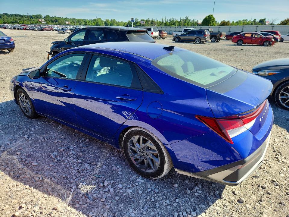 2024 Hyundai Elantra VIN KMHLM4DG1RU684235 COPART salvage auction — WATER/FLOOD, Il - Salvage Cert-Flood, sold $5,200 on 2026-07-22 (photo 2)