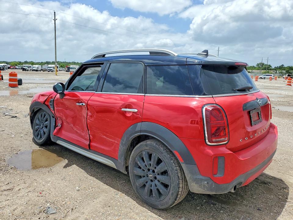 2021 Mini VIN WMZ23BR05M3N17300 COPART salvage auction — SIDE, TX - SALVAGE VEHICLE TITLE (P), sold $4,350 on 2026-08-17 (photo 2)