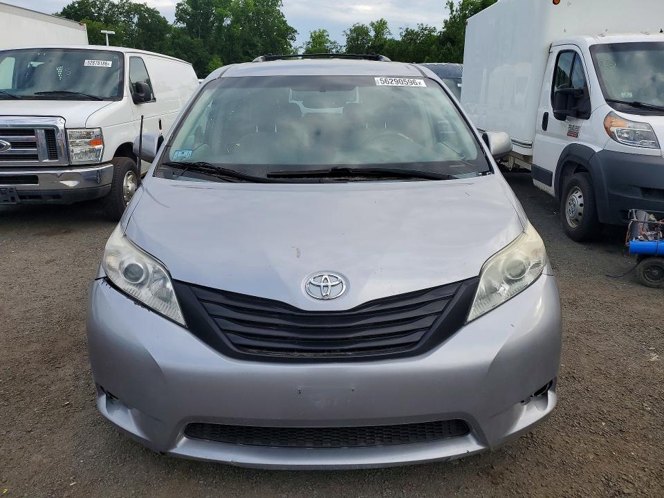 2013 Toyota Sienna VIN 5TDJK3DC7DS055259 COPART salvage auction — FRONT END, MA - CERTIFICATE OF TITLE, sold $3,700 on 2026-07-27 (photo 5)