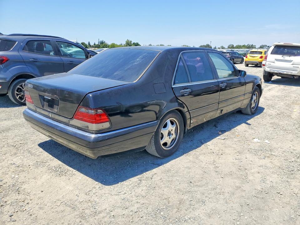1999 Mercedes-benz S class VIN WDBGA33G5XA407062 COPART salvage auction — FRONT END, Ca - Dis/Dlr/Exp Clean W/Salv Hist, sold $375 on 2026-07-30 (photo 3)