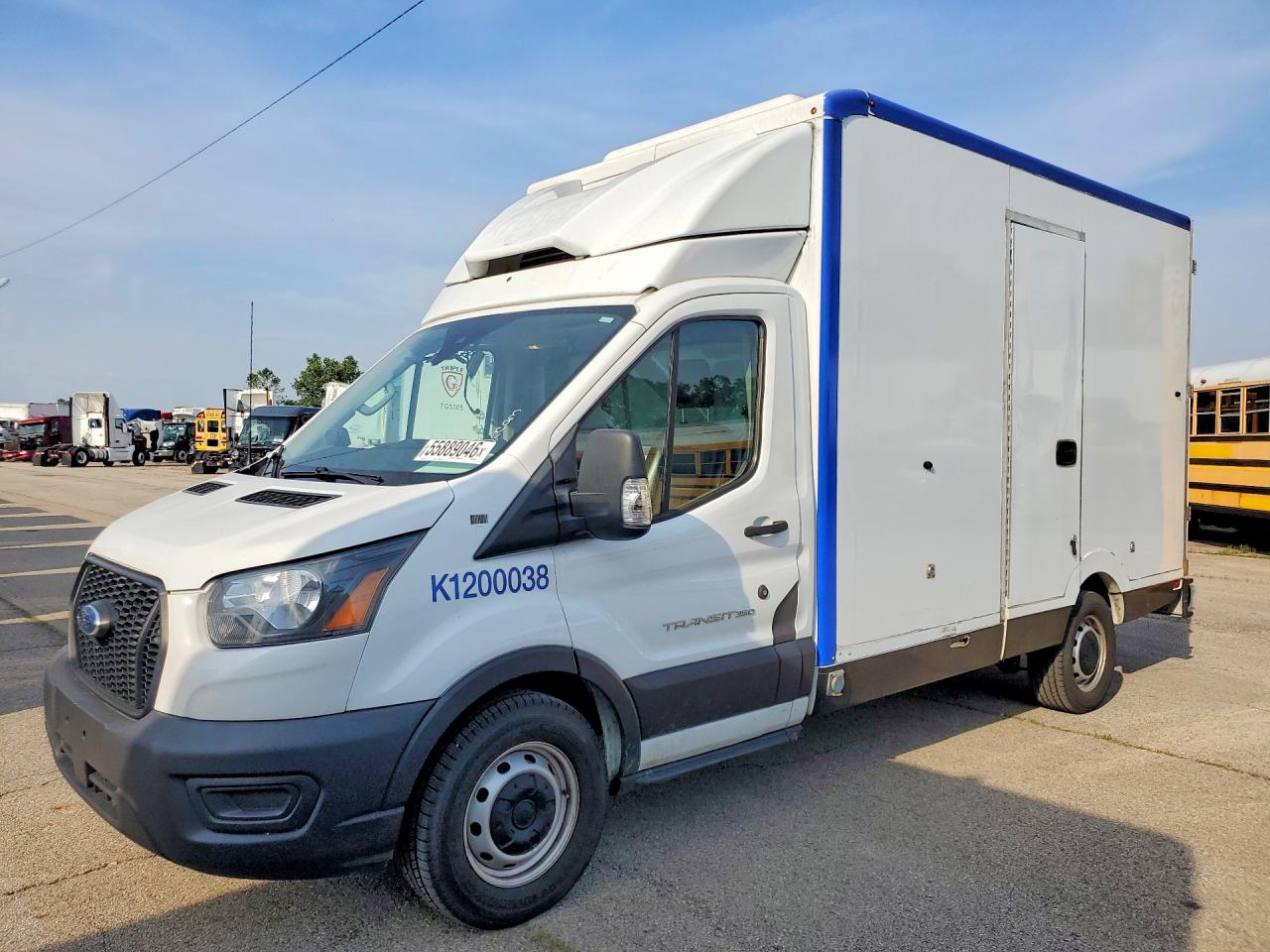 2020 Ford Transit VIN 1FDBW5Z81LKA83388 — COPART salvage auction photo