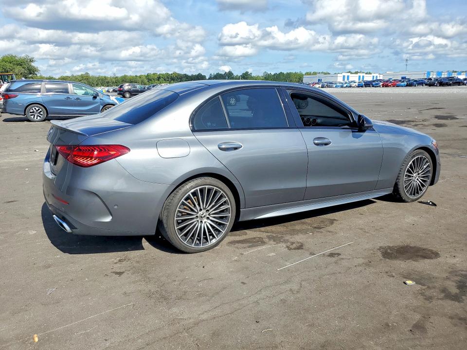 2019 Mercedes-benz VIN W1KAF4GB0RR198532 COPART salvage auction — WATER/FLOOD, Fl - Cert Of Title Slvg Rebuildable, sold $19,000 on 2026-07-15 (photo 3)