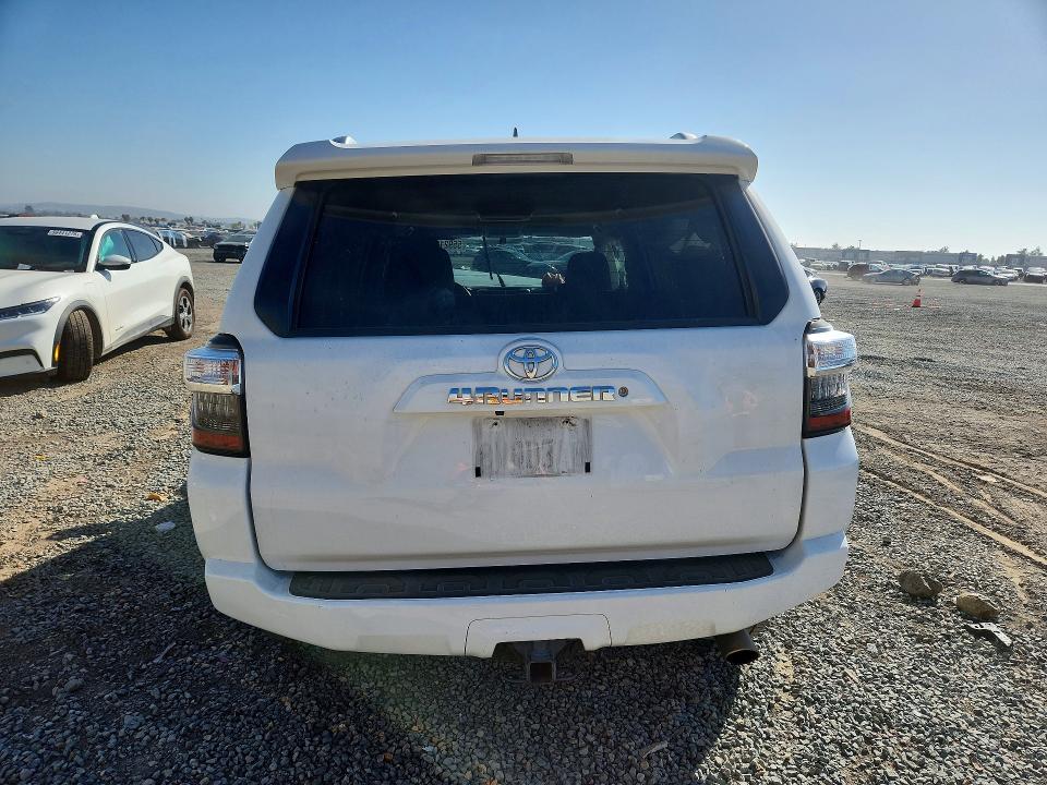 2016 Toyota 4runner VIN JTEZU5JR7G5146135 COPART salvage auction — FRONT END, CA - SALVAGE CERTIFICATE, sold $3,450 on 2026-07-31 (photo 6)