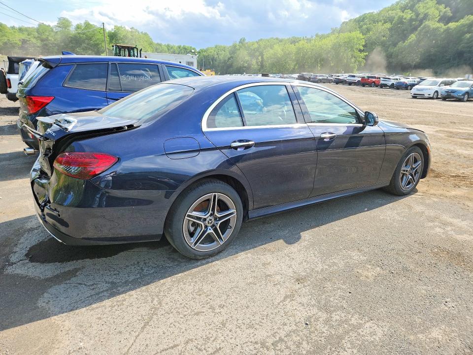 2023 Mercedes-benz E-klasse VIN W1KZF8EB3PB161350 COPART salvage auction — REAR END, Mi - Scrap Certificate Of Title, sold $8,600 on 2026-07-07 (photo 3)