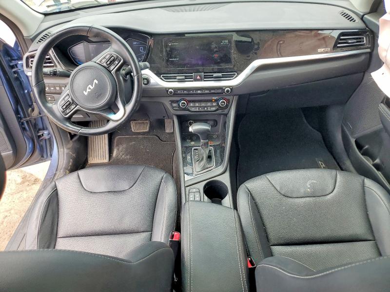 2022 Kia Niro VIN KNDCE3LC6N5522115 COPART salvage auction — REAR END, Mi - Scrap Certificate Of Title, sold $7,800 on 2026-07-31 (photo 8)