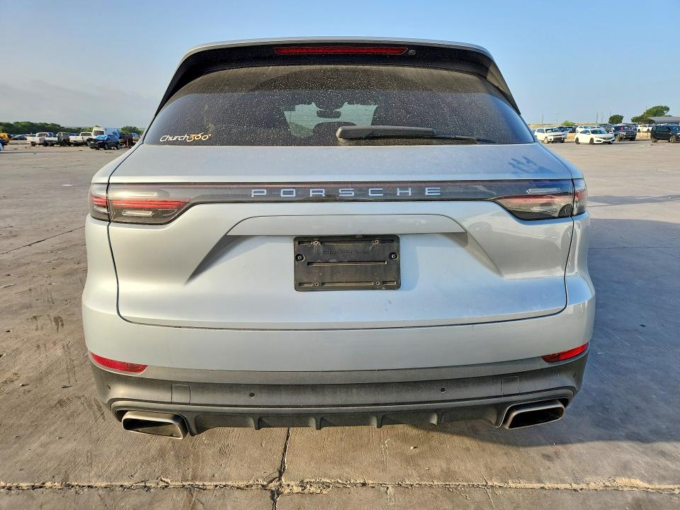 2020 Porsche Cayenne VIN WP1AA2AY4LDA04372 COPART salvage auction — SIDE, Tx - Salvage Vehicle Title, sold $17,700 on 2026-08-20 (photo 6)