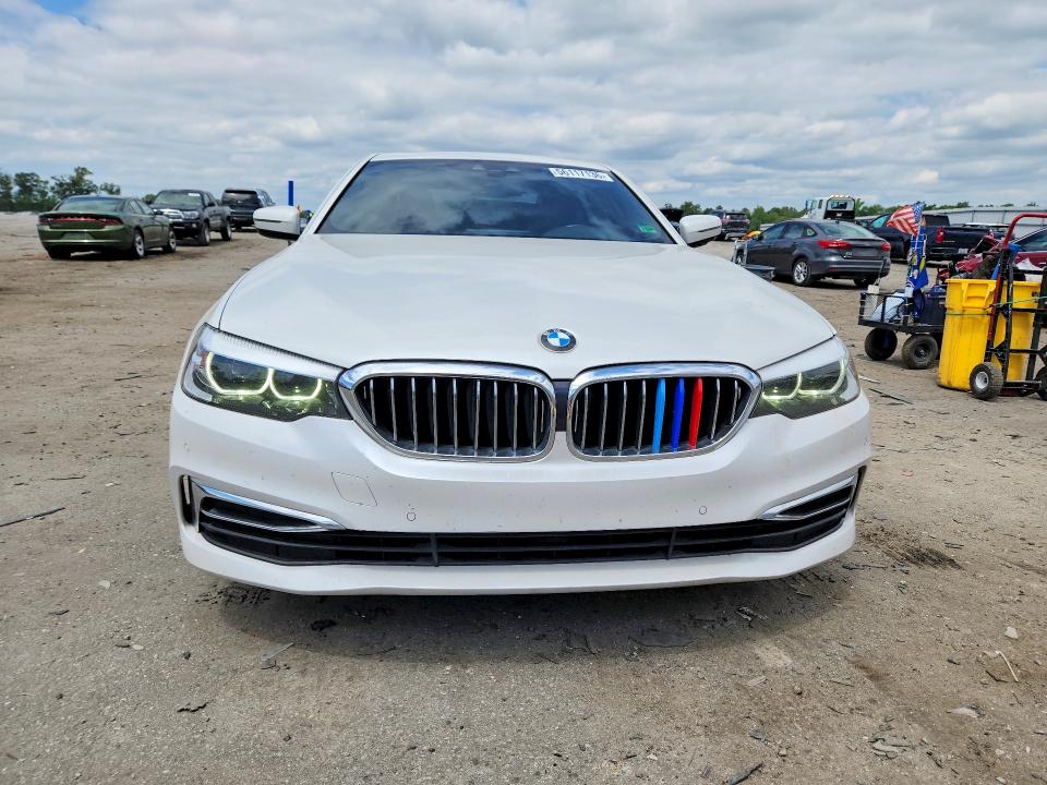 2019 BMW 5er VIN WBAJA5C53KWW22224 COPART salvage auction — REAR END, VA - CERT OF TITLE - SALVAGE, sold $9,300 on 2026-07-08 (photo 5)