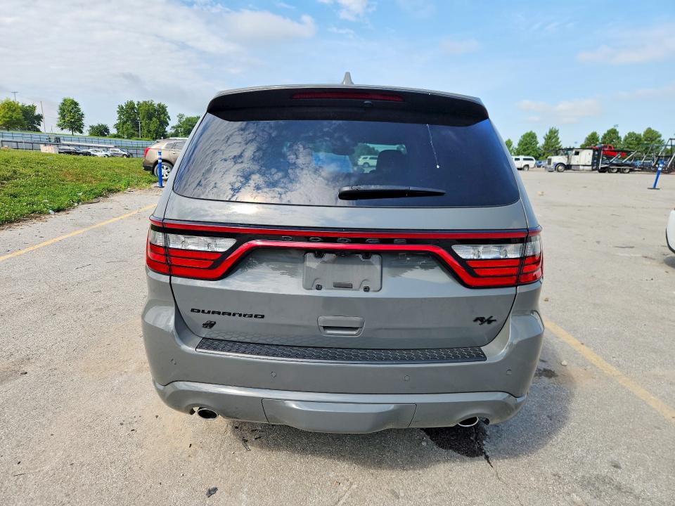 2022 Dodge Durango VIN 1C4SDJCT7NC190877 COPART salvage auction — MINOR DENT/SCRATCHES, Mo - Certificate Of Title, sold $30,000 on 2026-07-02 (photo 6)