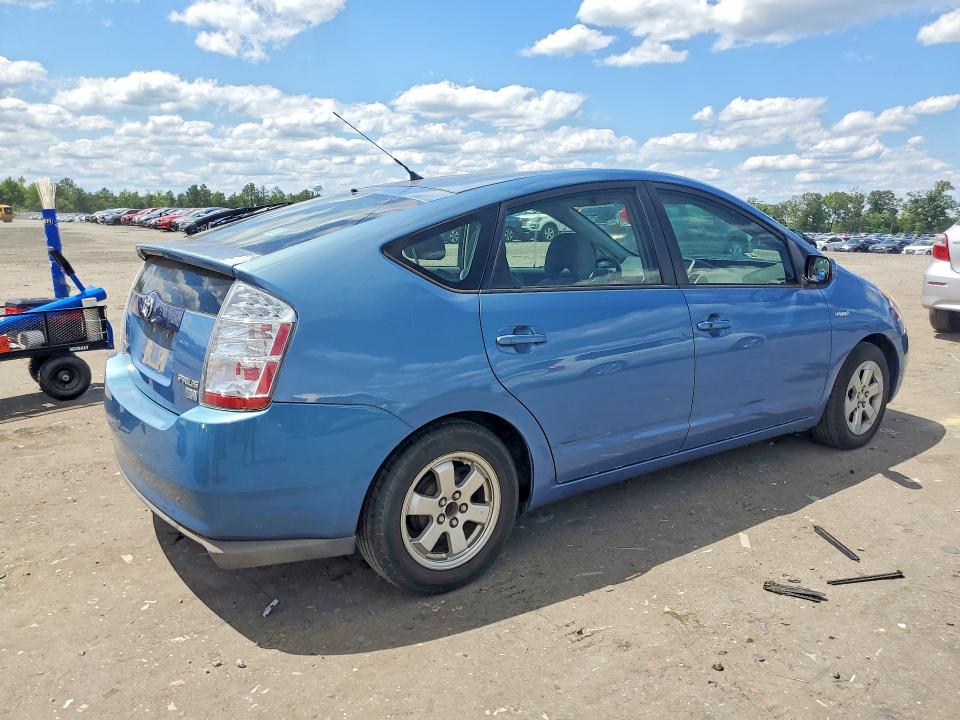 2008 Toyota Prius VIN JTDKB20UX87806559 COPART salvage auction — VANDALISM, Va - Cert Of Title - Salvage, sold $625 on 2026-07-08 (photo 3)