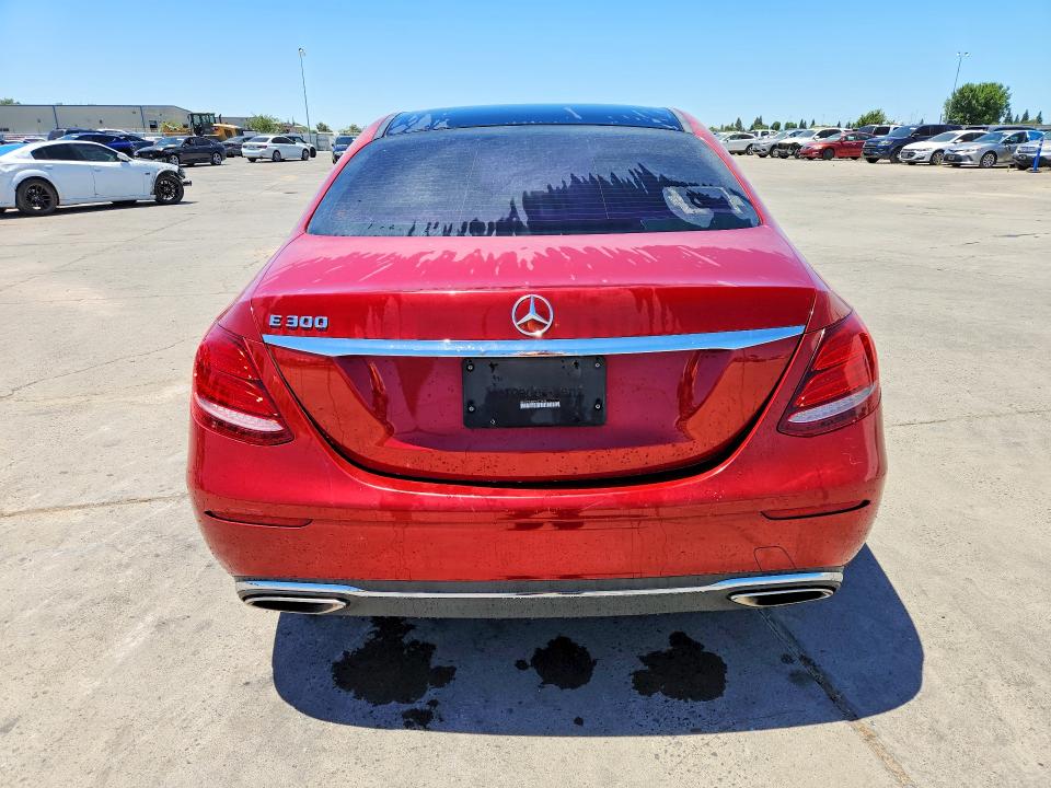 2017 Mercedes-benz E-class VIN WDDZF4JB6HA071499 COPART salvage auction — MINOR DENT/SCRATCHES, CA - CERTIFICATE OF TITLE, sold $4,150 on 2026-07-16 (photo 6)