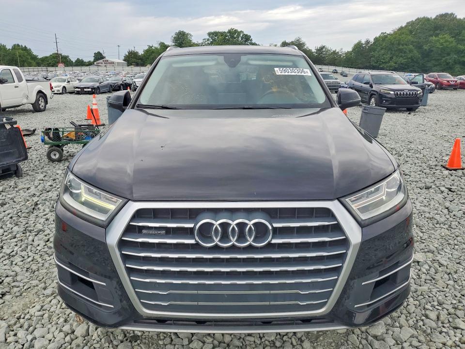 2018 Audi Q7 VIN WA1LAAF7XJD029207 COPART salvage auction — MECHANICAL, Nc - Dealer Only Clean Title (P), sold $5,500 on 2026-07-29 (photo 5)